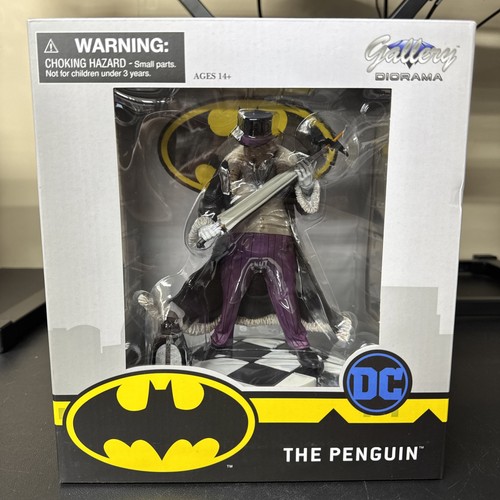 Diamond select batman penguin - select,